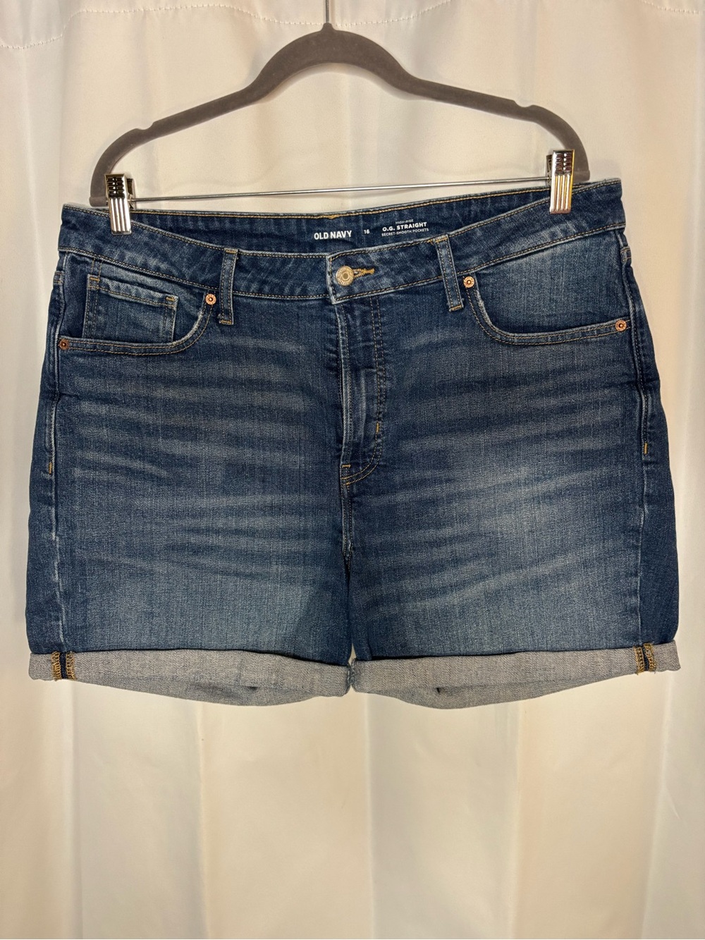 Old Navy High-Rise O.G. 5 inseam Denim Shorts NWOT Size 16 Secret-Smooth Pockets - Picture 2 of 5